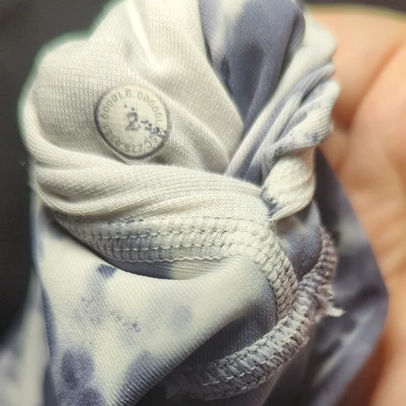 Lululemon Wunder Under High-Rise Tight 25" Marble Dye Classic Navy Womens Size 2 - Picture 6 of 6